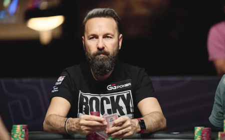 Daniel Negreanu poker